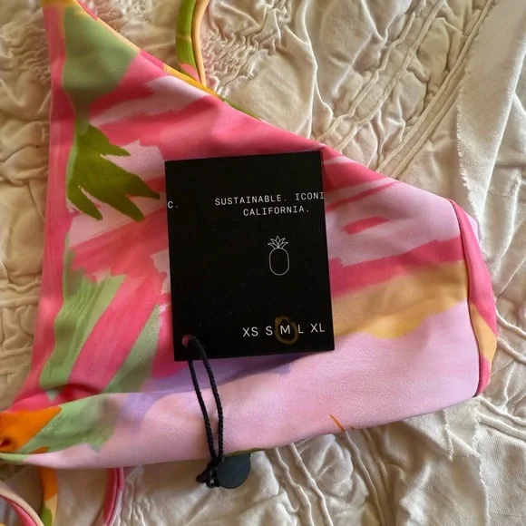 Skatie Kelly Bottom in Puka - Picture 4 of 6